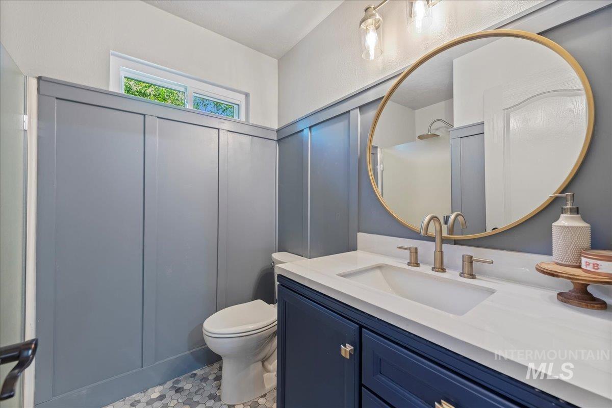 3411 North Summercrest Way Meridian, ID 83646 - Photo 21 of 30 Bathroom with vanity and toilet