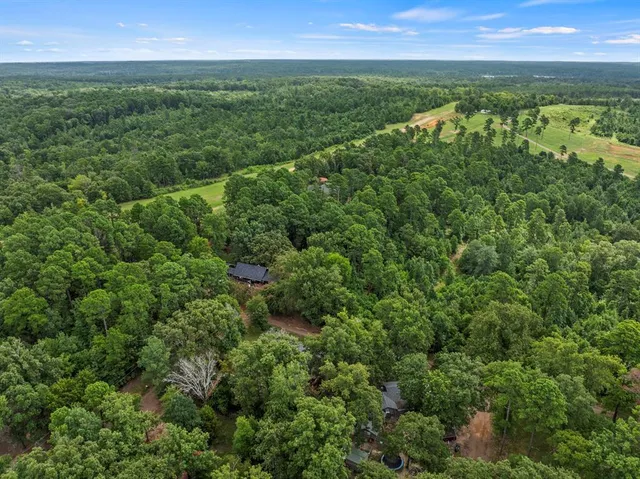 a view of yard with ocean view