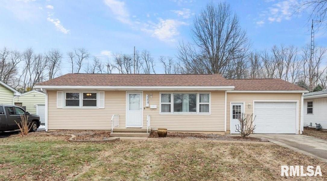 3304 Moorgate Drive Springfield, IL 62703 - Photo 1 of 32