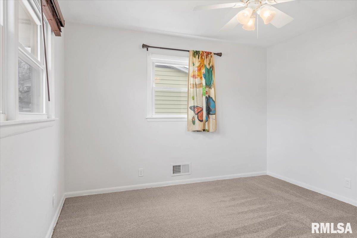 3304 Moorgate Drive Springfield, IL 62703 - Photo 17 of 32