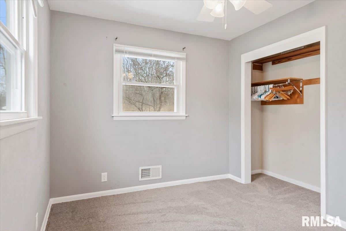 3304 Moorgate Drive Springfield, IL 62703 - Photo 20 of 32