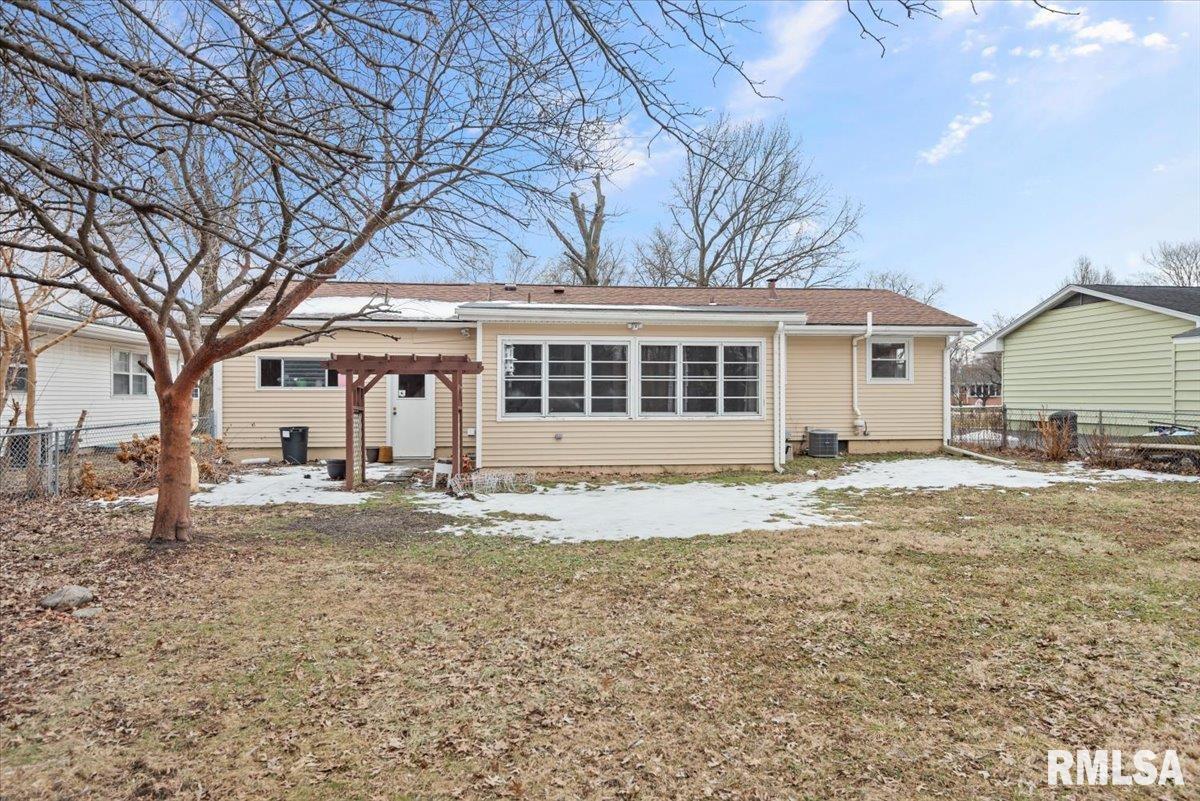3304 Moorgate Drive Springfield, IL 62703 - Photo 31 of 32
