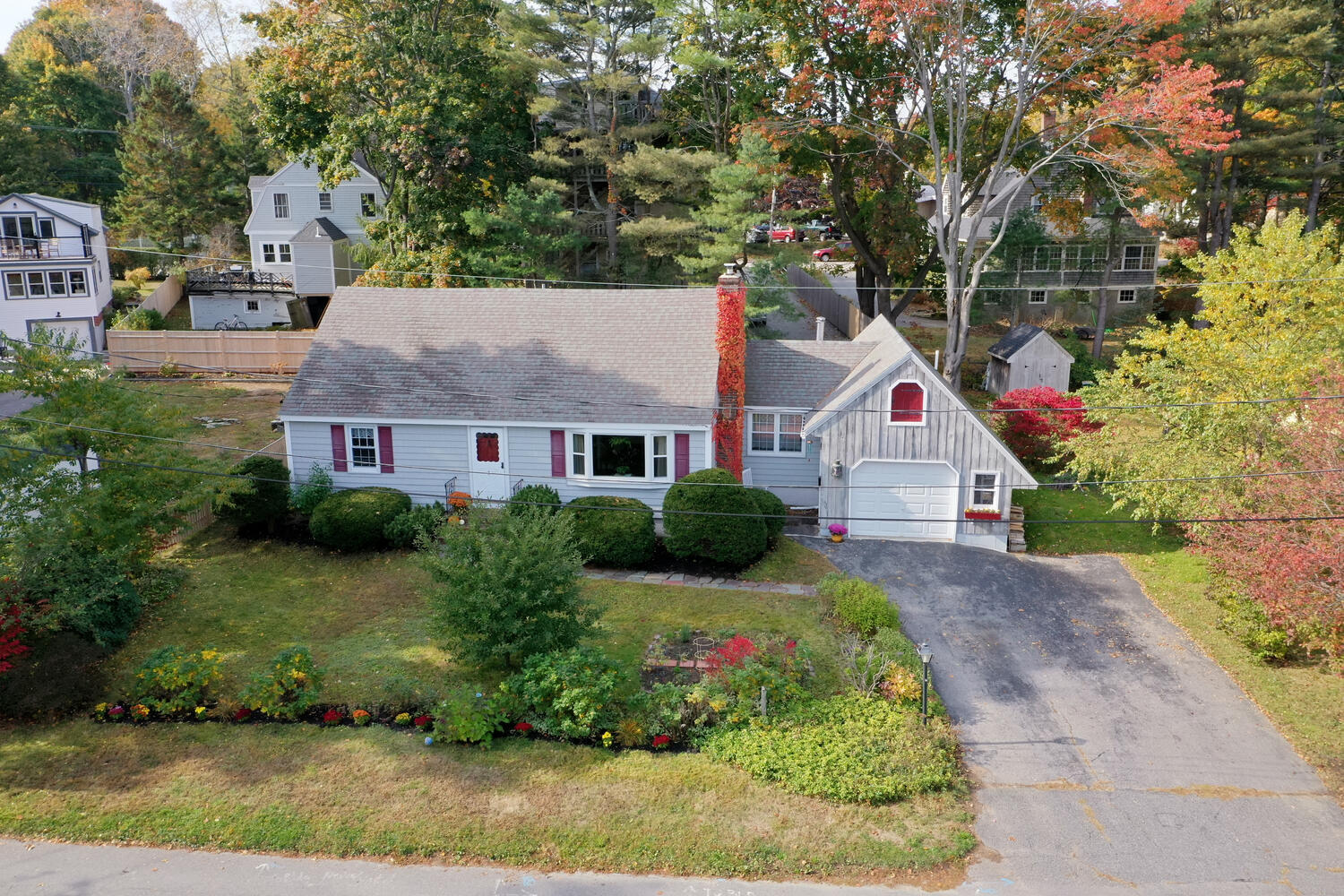 3 Crescent Rd Cape Elizabeth-large-001-0