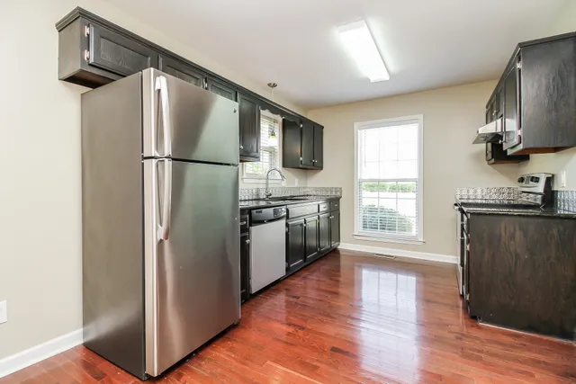 $2,125 | 2015 Vancroft Circle, Spring Hill, TN 37174