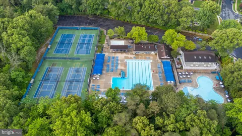 $885,000 | 406 Honeywood Court, Millersville, MD 21108
