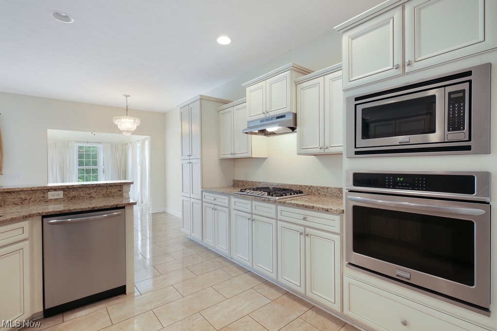 25600 Tryon Road Bedford, OH 44146 - Photo 14 of 34 Gallery Image 14