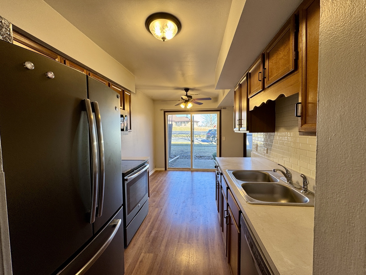 412 St Johns Road, Unit D Woodstock, IL 60098 - Photo 6 of 19