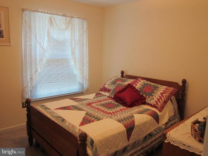 8916 Spur Road Springfield, VA 22153 - Photo 6 of 19 Bedroom #2