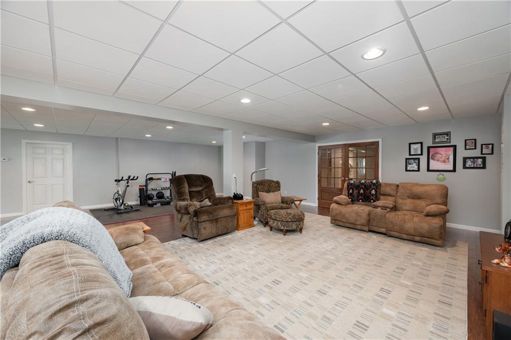 825 Whitestown Road Butler, PA 16001 - Photo 32 of 49 a living room with furniture