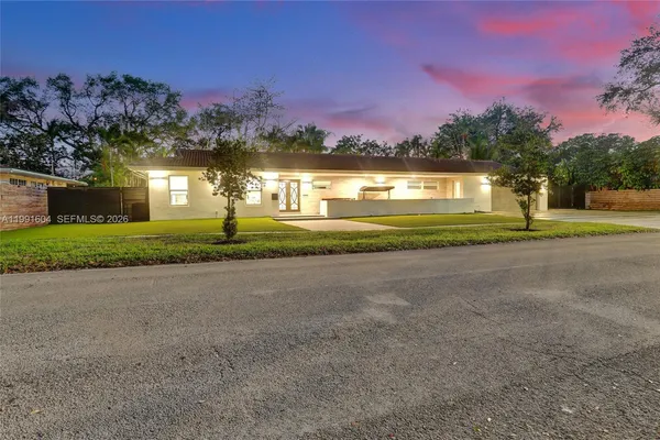 $2,450,000 | 2126 Northeast 187th Street, North Miami Beach, FL 33180