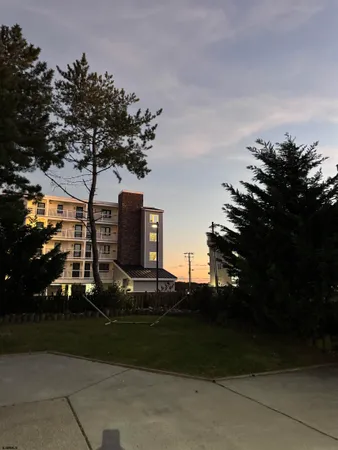 $8,400 | 512 West Brigantine Avenue, Unit B, Brigantine, NJ 08203