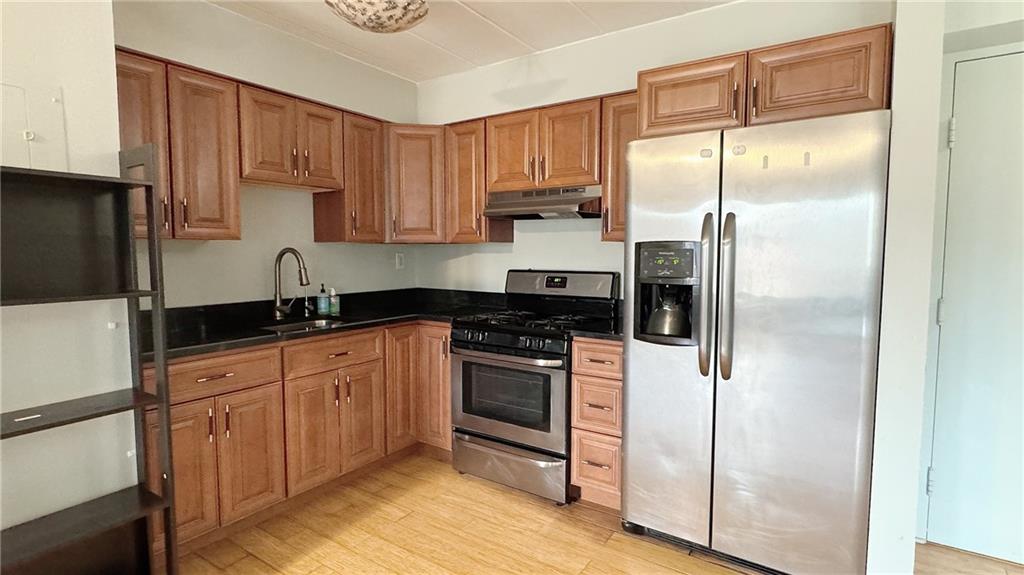 5 Bayard Road, Unit 305 Pittsburgh, PA 15213 - Photo 12 of 41