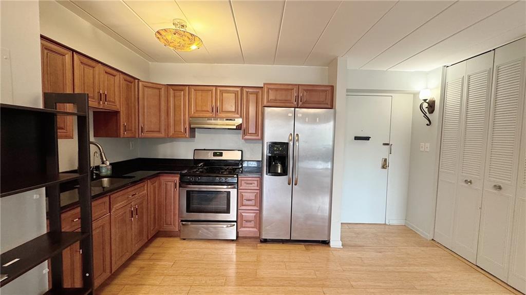 5 Bayard Road, Unit 305 Pittsburgh, PA 15213 - Photo 14 of 41