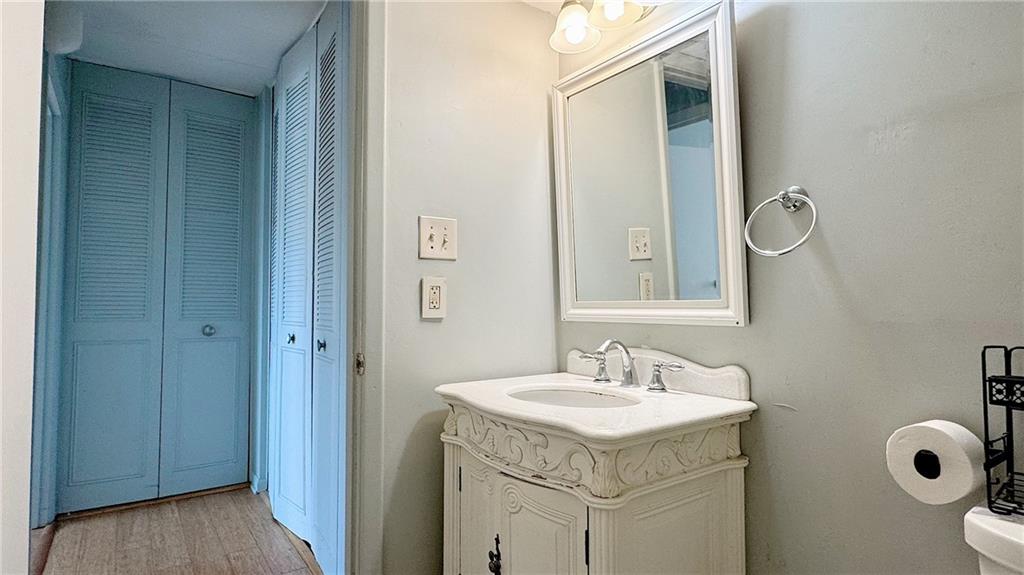 5 Bayard Road, Unit 305 Pittsburgh, PA 15213 - Photo 28 of 41