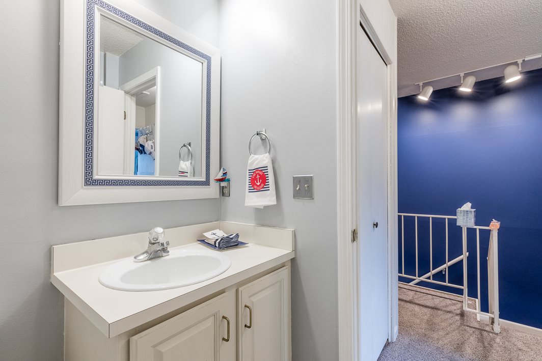 12601 Pleasant Grove Road, Unit 2 Syracuse, IN 46567 - Photo 19 of 25 Gallery Image 19