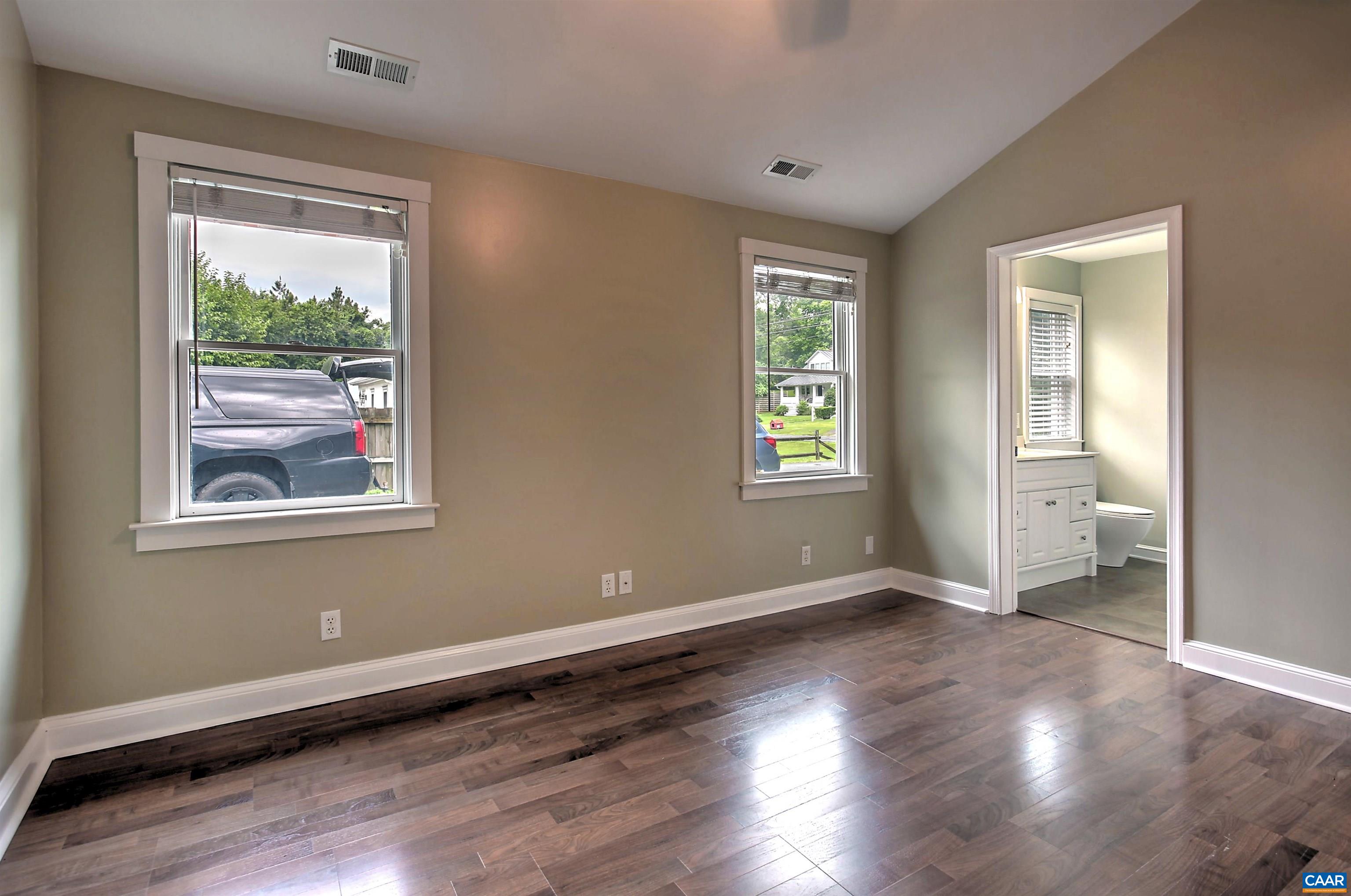 1861 Scottsville Road Charlottesville, VA 22902 - Photo 8 of 30 Gallery Image 8