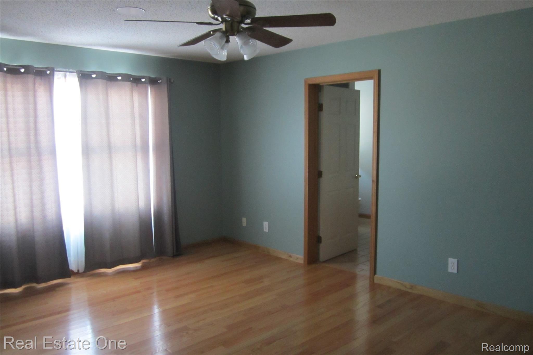 3097 Peppermill Road Attica, MI 48412 - Photo 6 of 21 IMG_1653.jpg