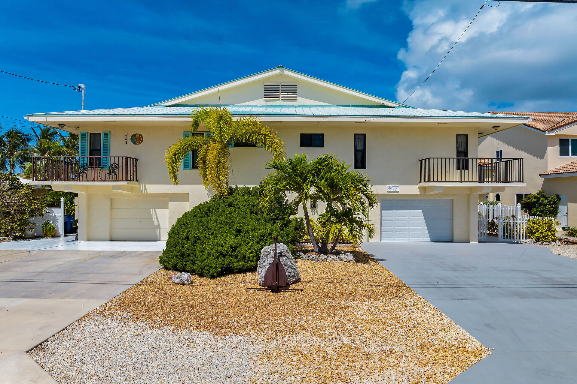 321-331 9th Street Key Colony Beach, FL 33051 - Photo 2 of 86 321 & 331 9th St (2)