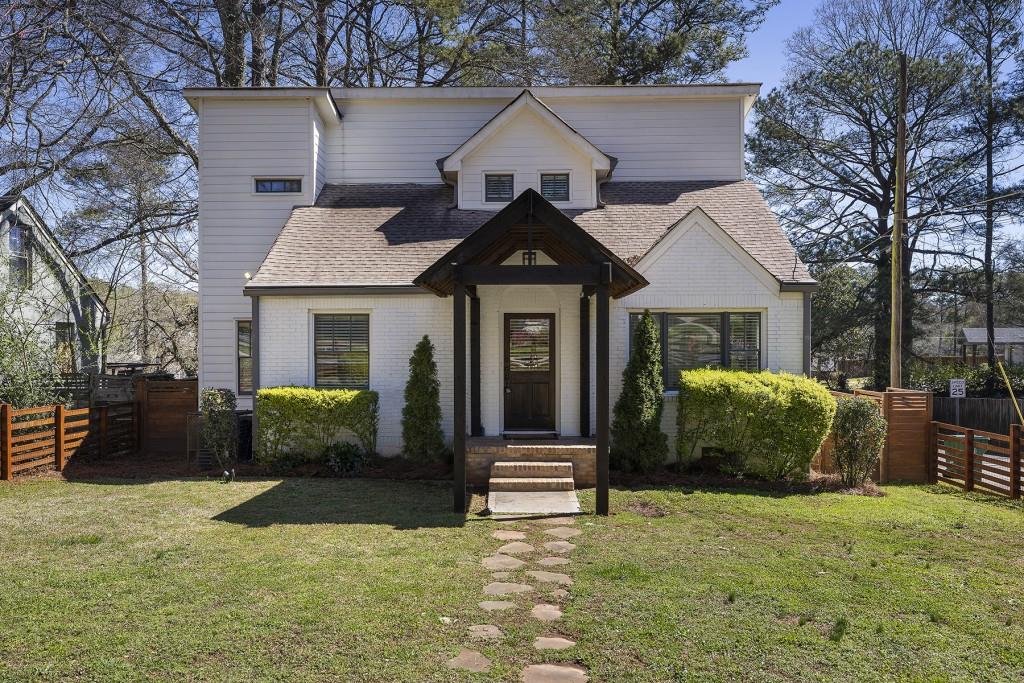 620 Quillian Avenue Decatur, GA 30032 - Photo 1 of 1 a front view of a house with a yard
