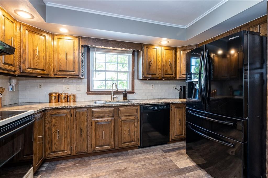 762 Halston Road West Sunbury, PA 16061 - Photo 10 of 25 Gallery Image 10