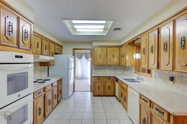 $350,000 | 5407 Coach Road, Bossier City, LA 71111