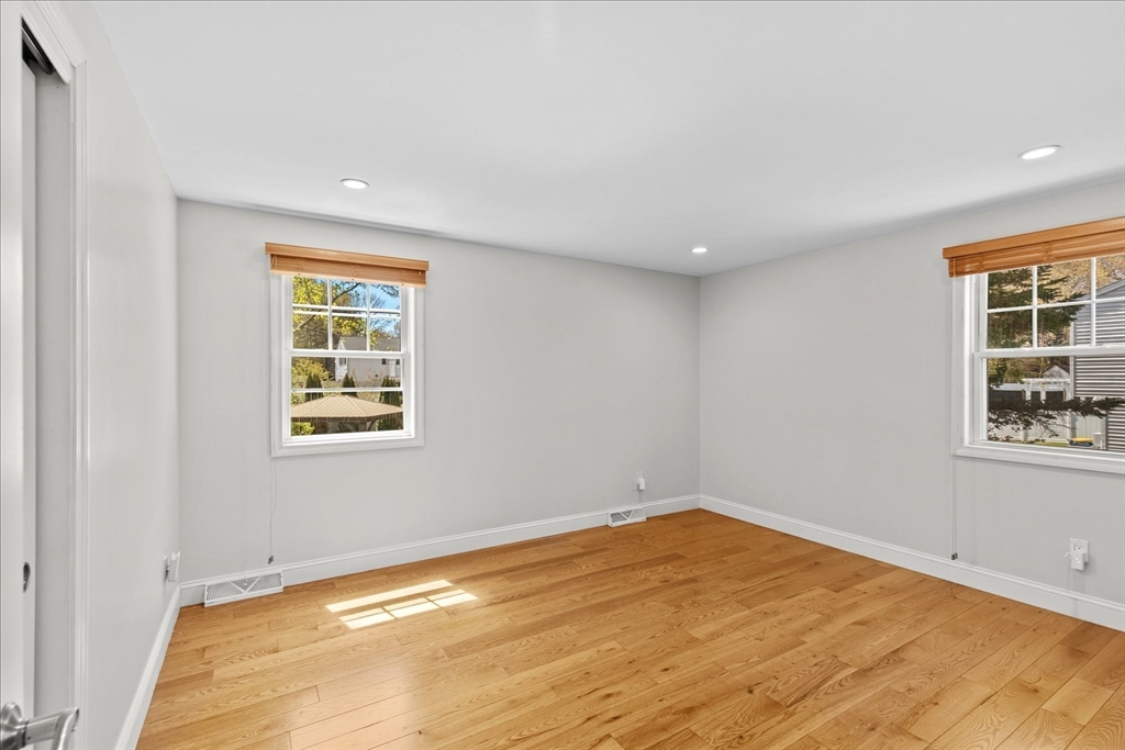 23 Emily Jeffers Road Randolph, MA 02368 - Photo 12 of 42 Gallery Image 12