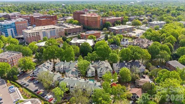$399,000 | 308 Queens Road, Unit 32, Charlotte, NC 28204