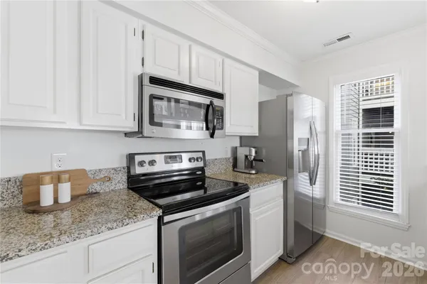$399,000 | 308 Queens Road, Unit 32, Charlotte, NC 28204