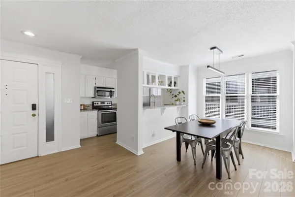 $399,000 | 308 Queens Road, Unit 32, Charlotte, NC 28204