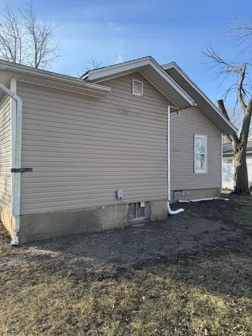 $109,000 | 104 West Lincoln Street, Flanagan, IL 61740