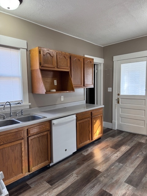 104 West Lincoln Street Flanagan, IL 61740 - Photo 5 of 26