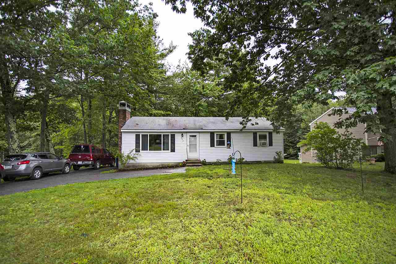 843 South Mammoth Road Manchester, NH 03103 - Photo 2 of 24