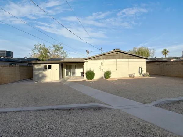 $2,300 | 2018 North Normal Avenue, Tempe, AZ 85288