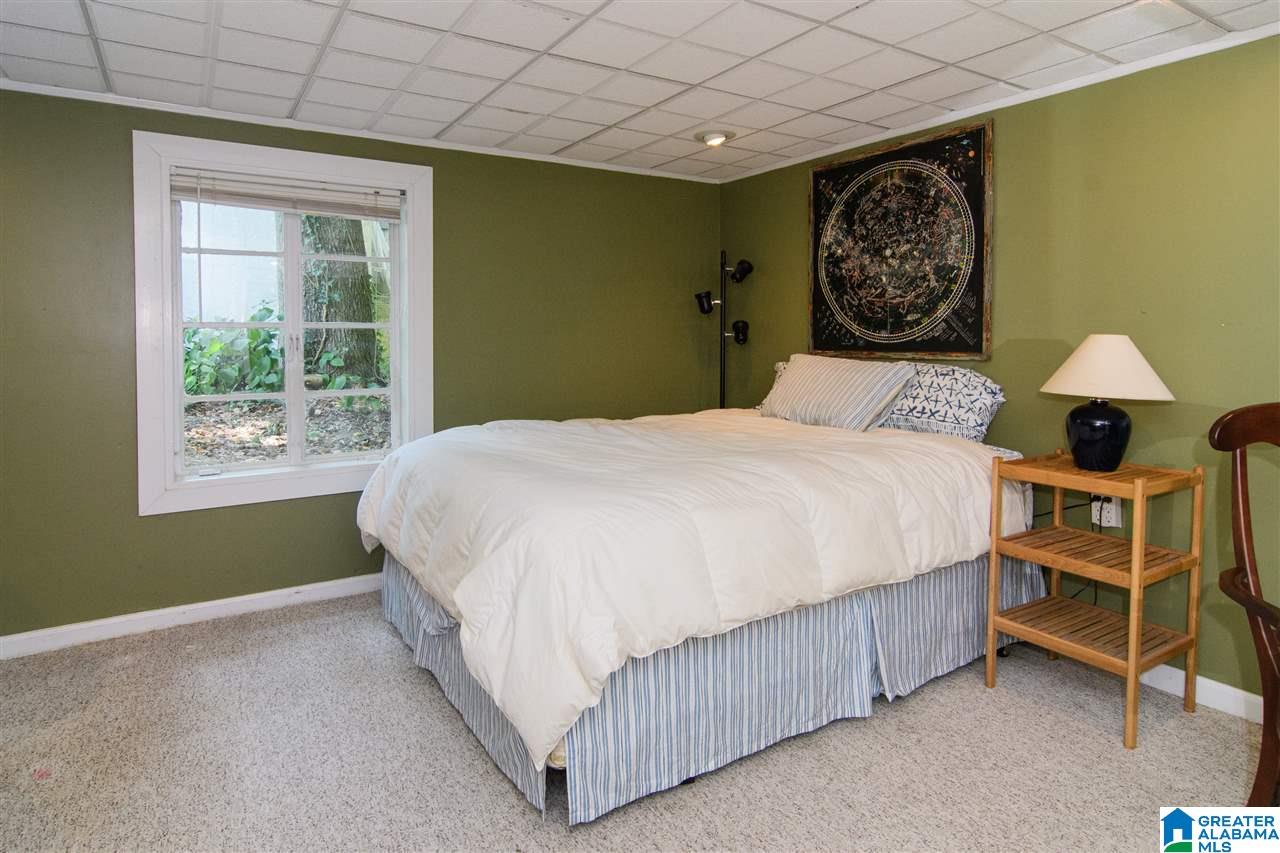 1524 Berry Road Birmingham, AL 35226 - Photo 24 of 33