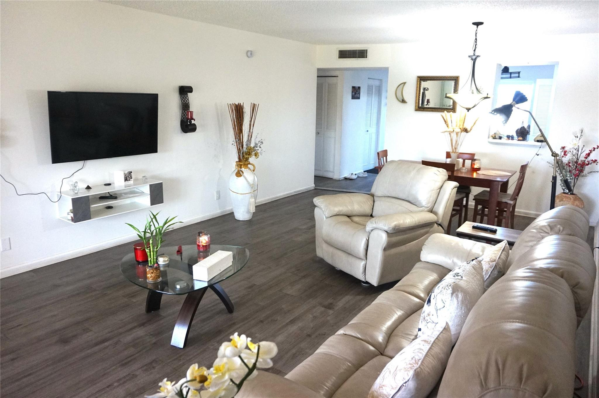 357 North Rock Island Road, Unit 308 Margate, FL 33063 - Photo 2 of 12 Photo 2