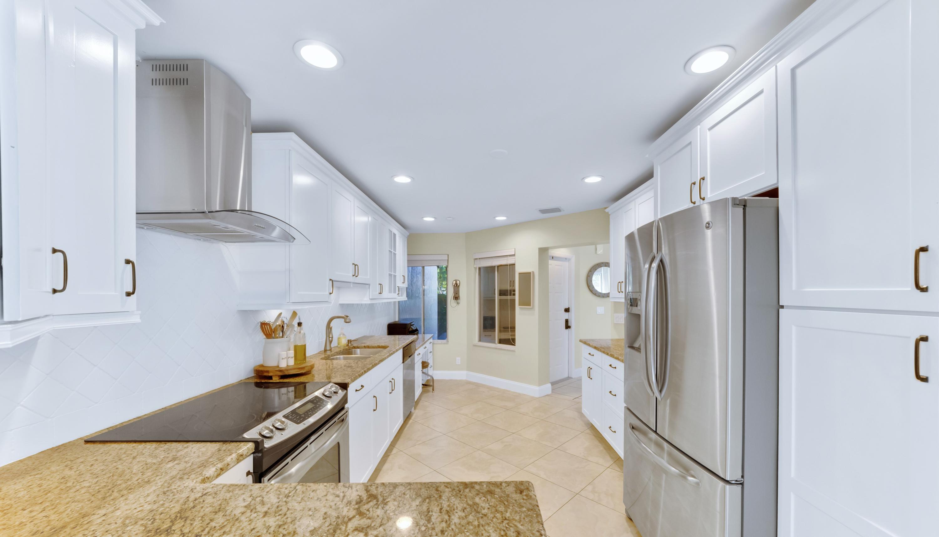 6706 Boca Pines Trail, Unit D Boca Raton, FL 33433 - Photo 4 of 25 4 KIT