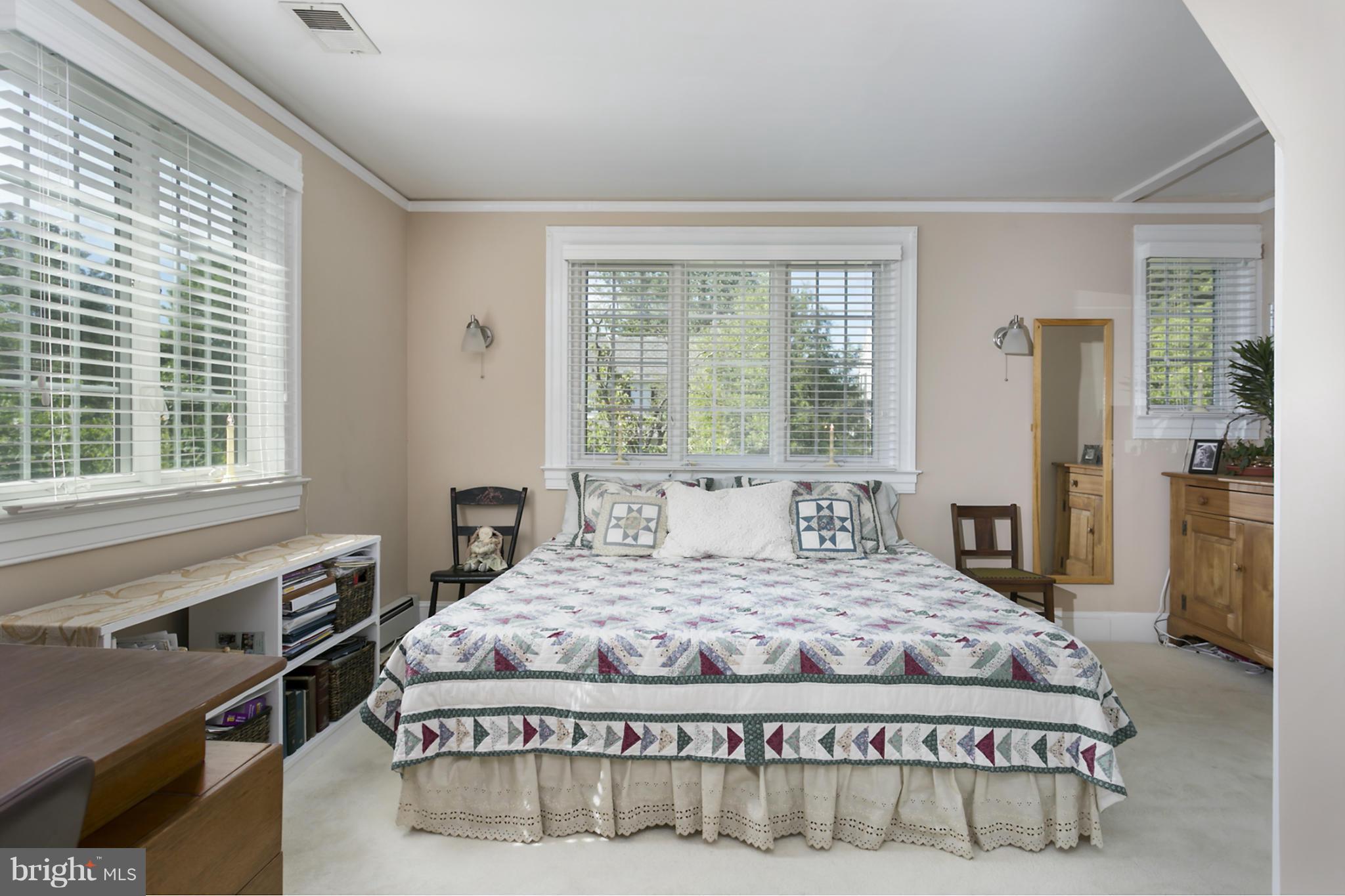 606 Kingston Road Baltimore, MD 21212 - Photo 18 of 30 Bedroom