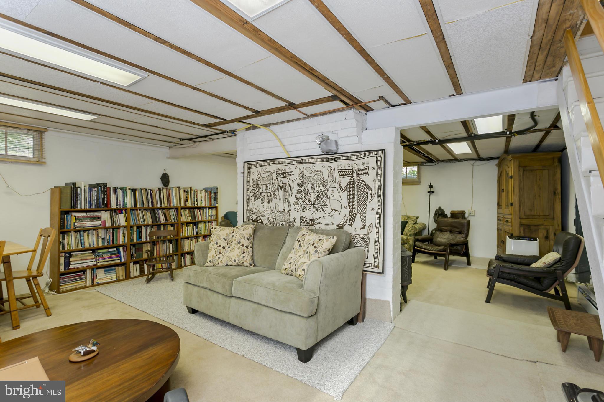 606 Kingston Road Baltimore, MD 21212 - Photo 26 of 30 Recreation room