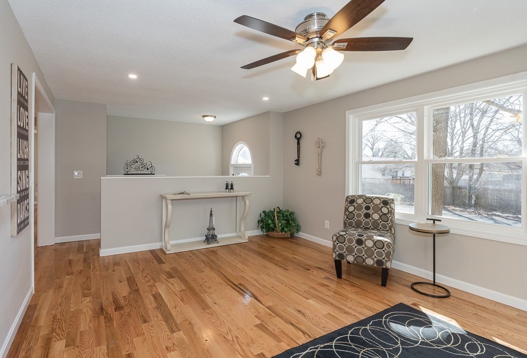251 Senator Street Springfield, MA 01129 - Photo 12 of 39