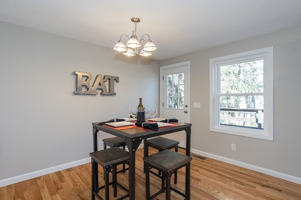 251 Senator Street Springfield, MA 01129 - Photo 16 of 39