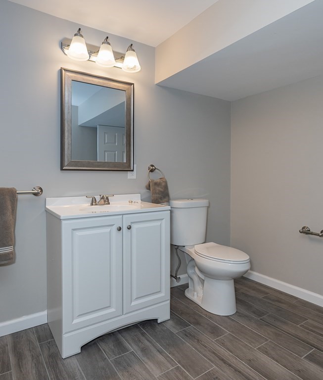 251 Senator Street Springfield, MA 01129 - Photo 27 of 39