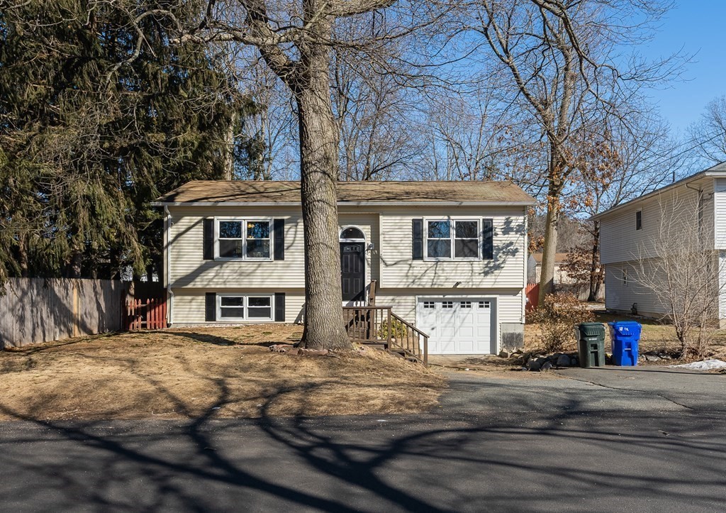 251 Senator Street Springfield, MA 01129 - Photo 33 of 39