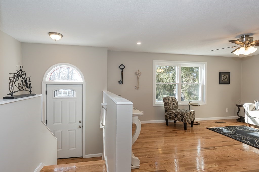 251 Senator Street Springfield, MA 01129 - Photo 10 of 39