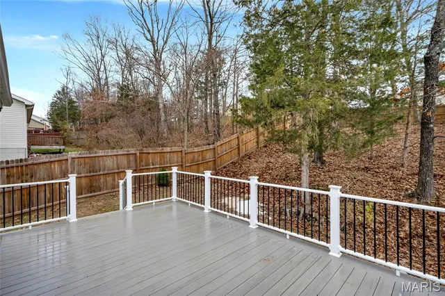 $289,900 | 5640 Hawks Landing Drive, Hillsboro, MO 63050