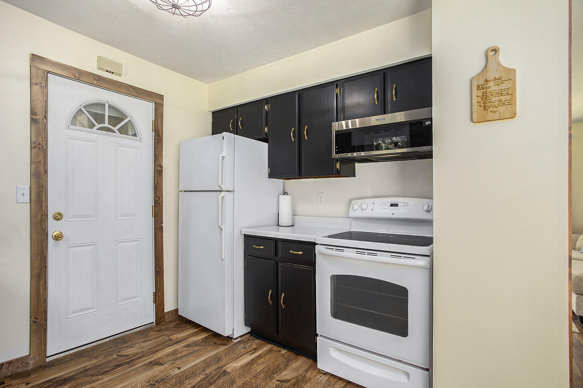 54168 South Gentzler Drive Three Rivers, MI 49093 - Photo 8 of 25 009_54168_s_gentzler_dr_three_rivers_mi_