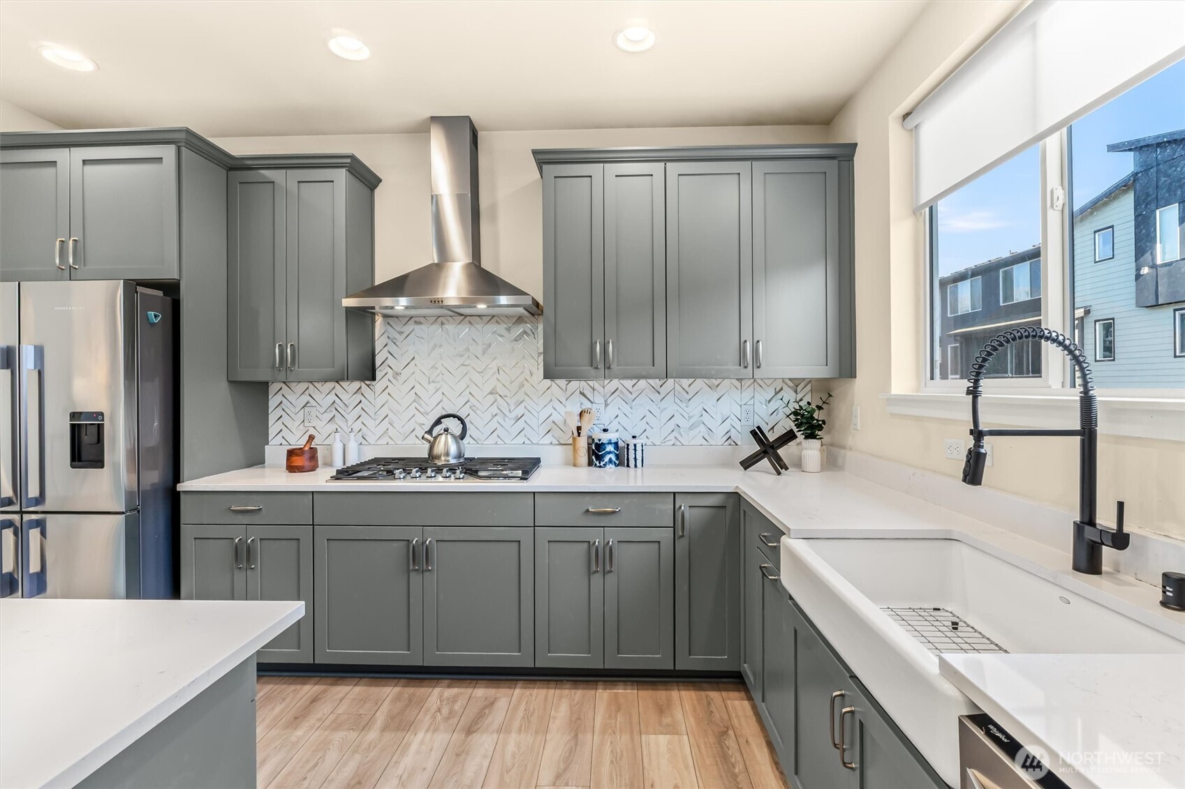 23712 8th Drive Southeast, Unit E Bothell, WA 98021 - Photo 14 of 37