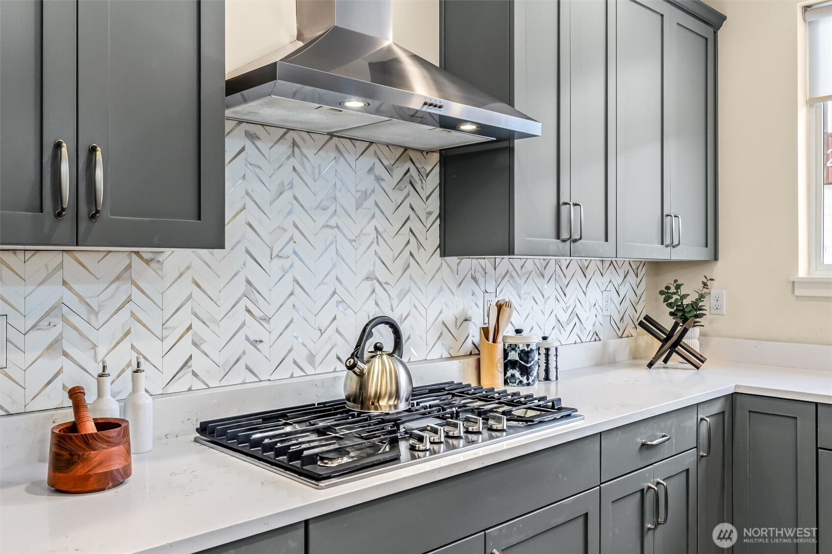 23712 8th Drive Southeast, Unit E Bothell, WA 98021 - Photo 15 of 37