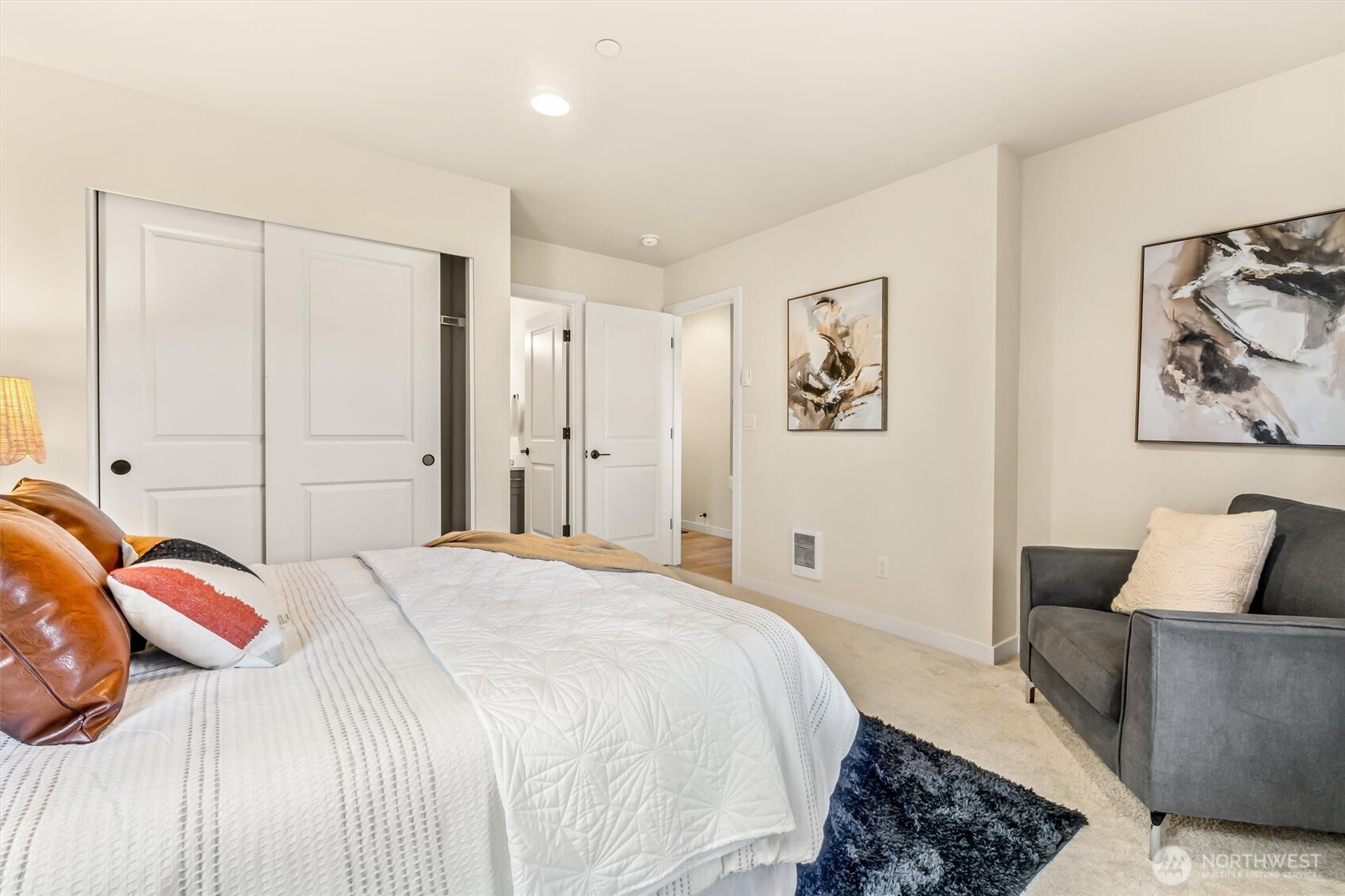 23712 8th Drive Southeast, Unit E Bothell, WA 98021 - Photo 25 of 37