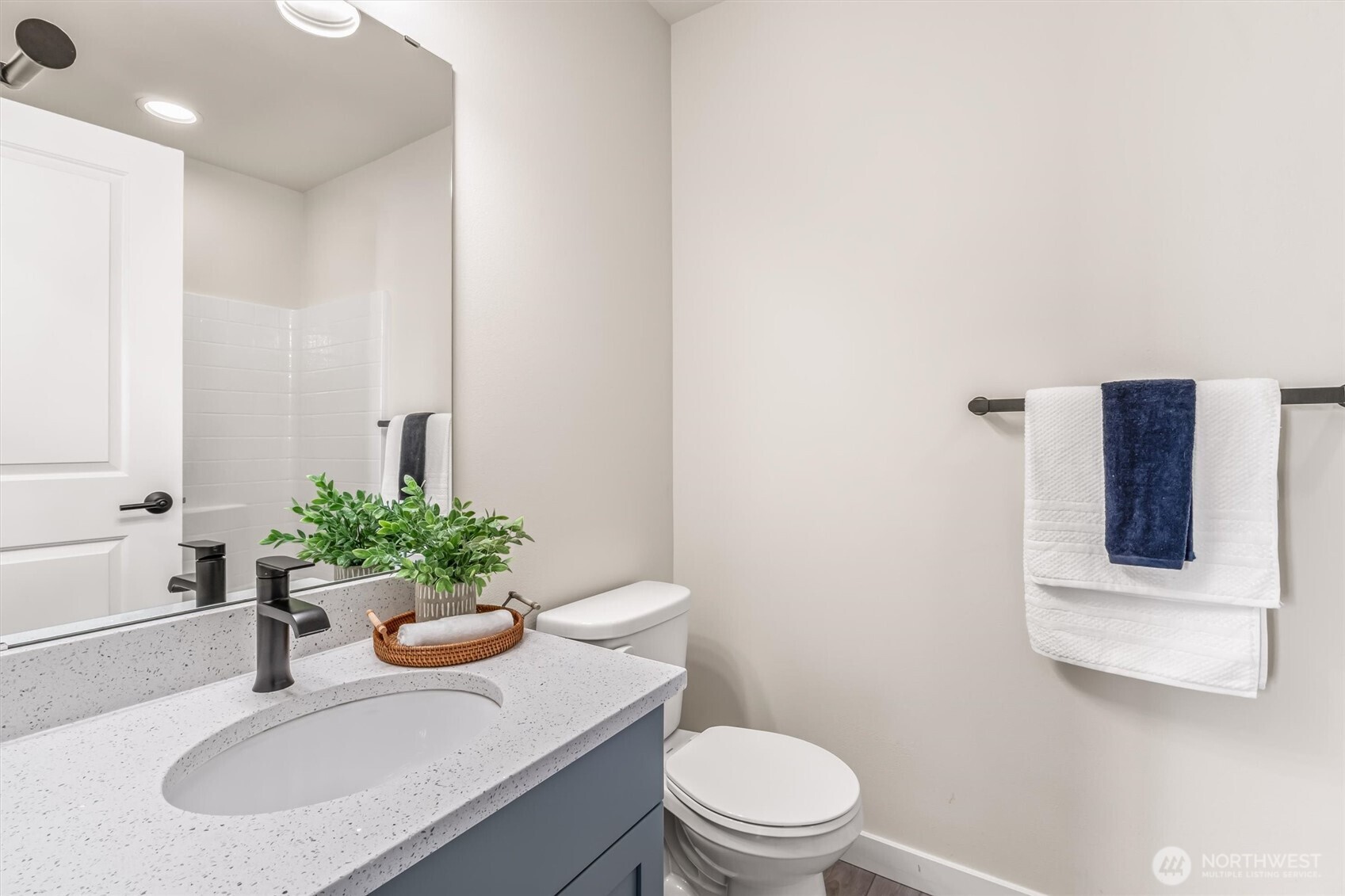 23712 8th Drive Southeast, Unit E Bothell, WA 98021 - Photo 29 of 37