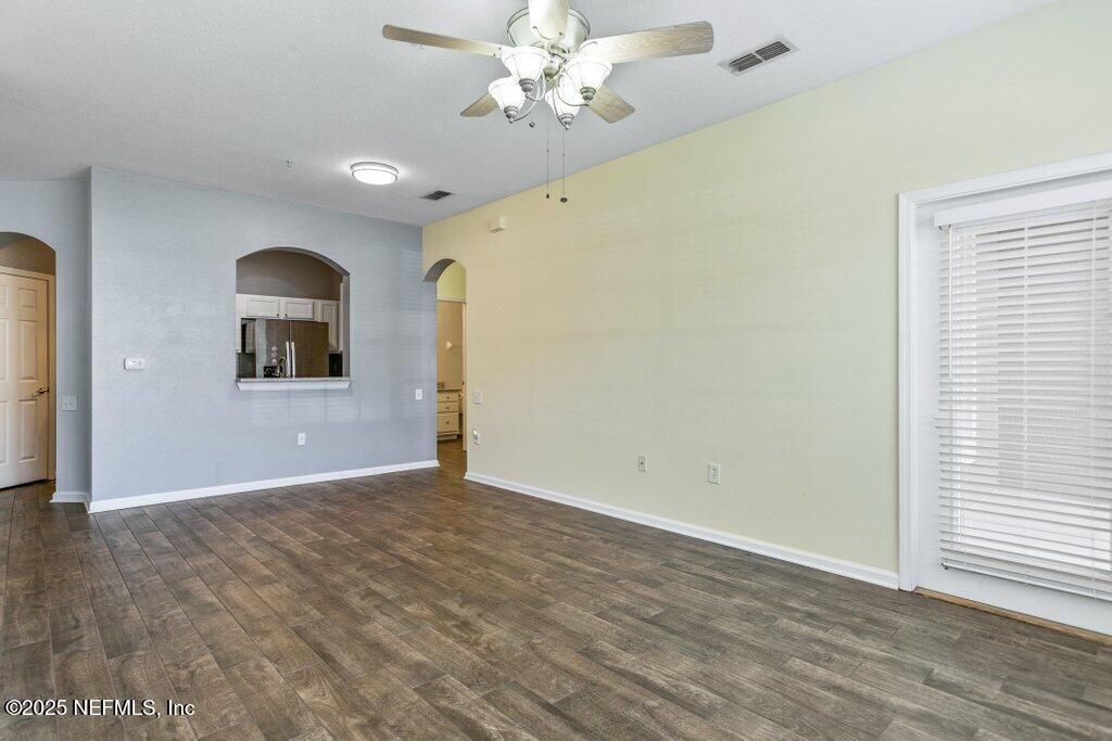 7990 Baymeadows Road East, Unit 1102 Jacksonville, FL 32256 - Photo 19 of 35 7990 Baymeadows Rd E Unit 1102 (18).jpg-